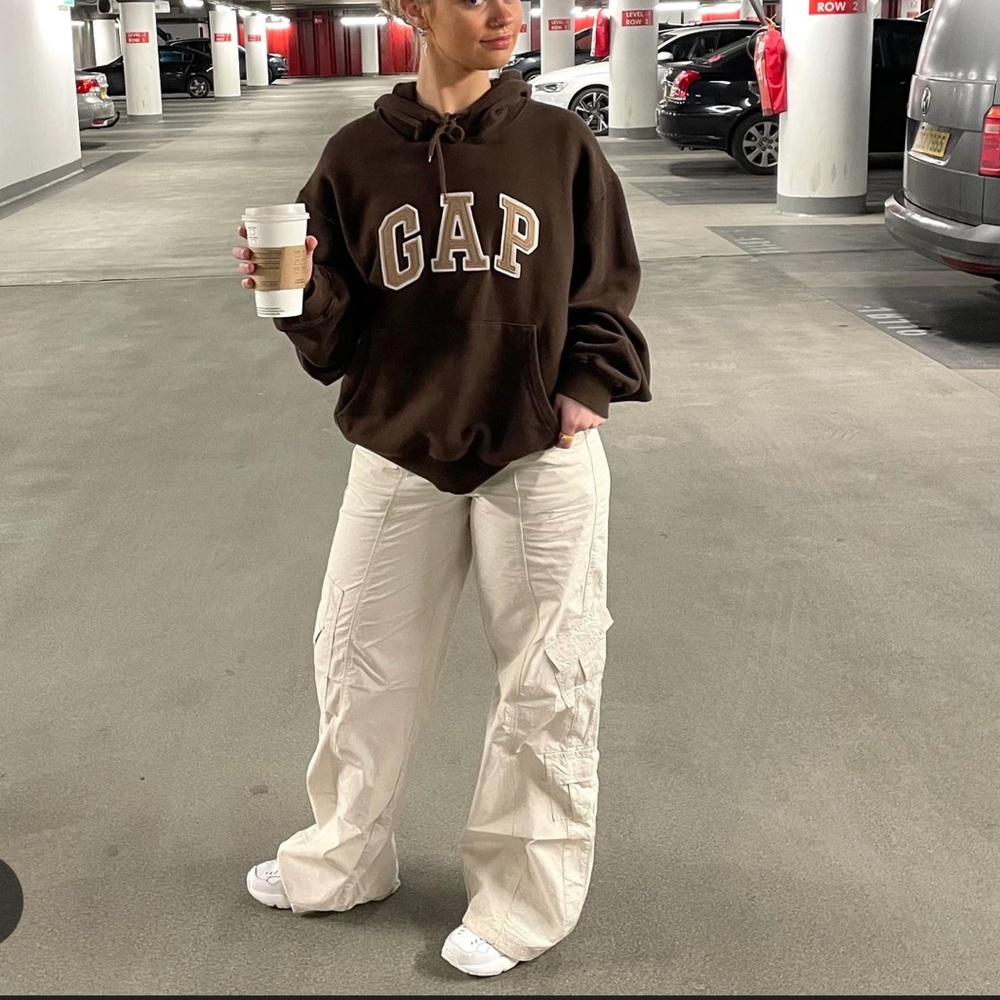 GAP HOODIE
